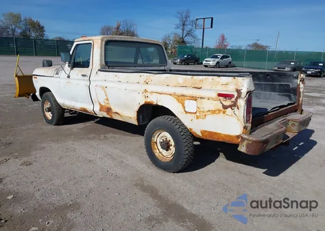 1979 Ford F-250 из США, поврежденный, VIN F26HUEC0584